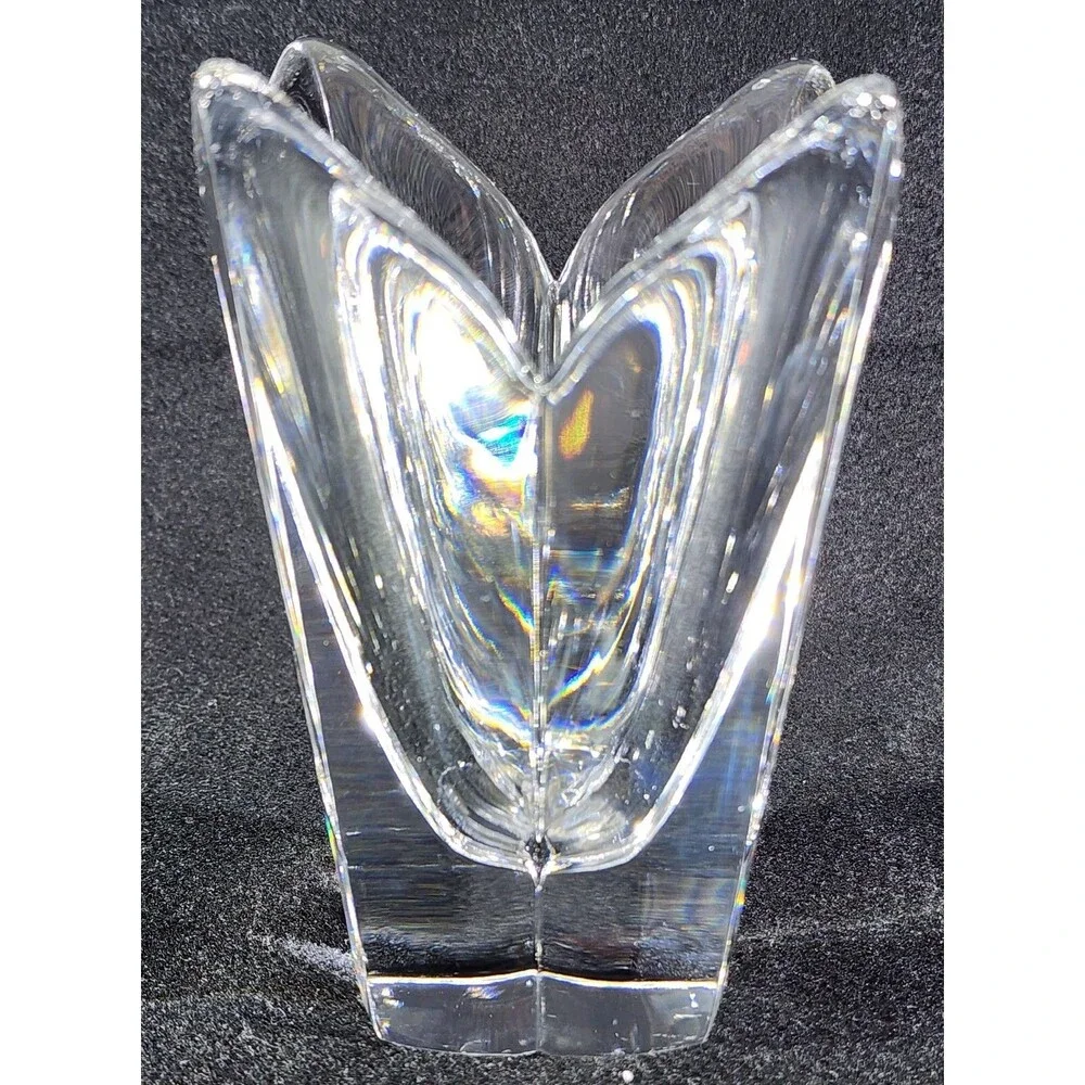 Orrefors Sweden Stunning Crystal ~ LOTUS Flower Vase ~ Signed By Orrefors